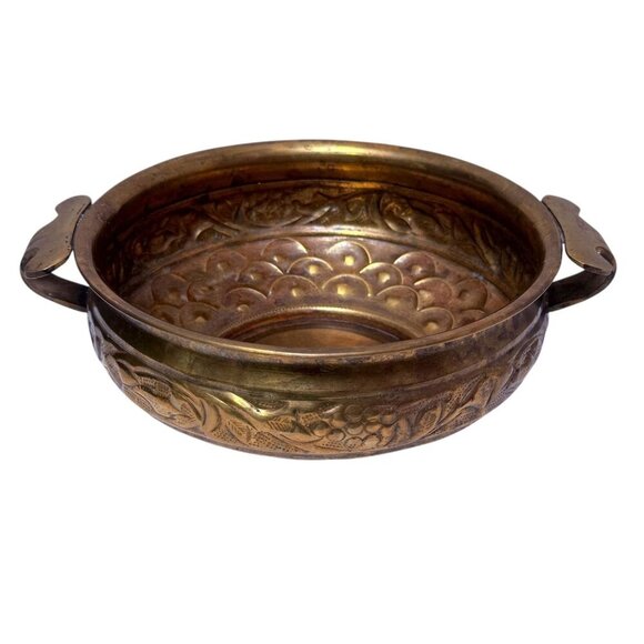 Hammered Metal Bowl with handles 8.75" Round Boho Rustic Decor Brass Tone - Picture 1 of 15